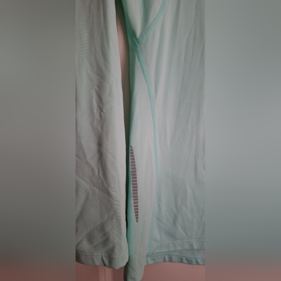 Baleadas aqua reflective compression shirt long sleeved womens medium active gym - Picture 8 of 9